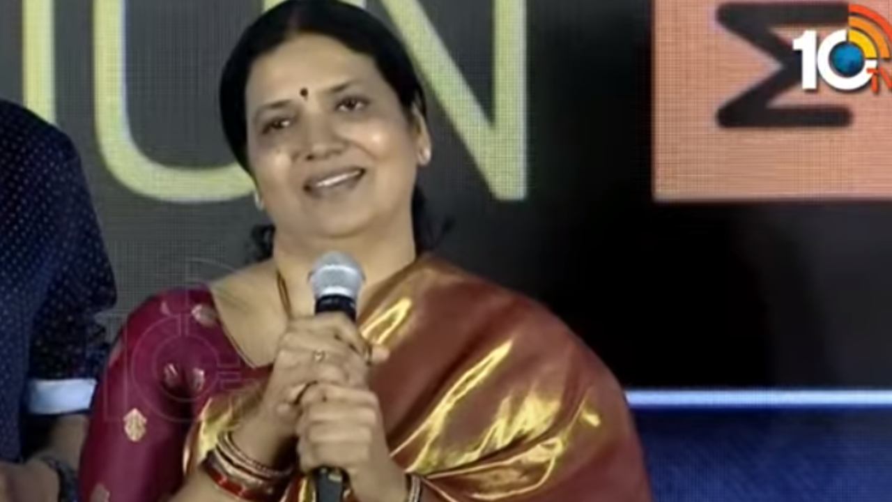 Jeevitha Rajashekar : నేనెవరినీ మోసం చేయలేదు.. నా సినిమాకి టికెట్ రేట్లు కూడా పెంచను.. Jeevitha Rajashekar : నేనెవరినీ మోసం చేయలేదు.. నా సినిమాకి టికెట్ రేట్లు కూడా పెంచను..
