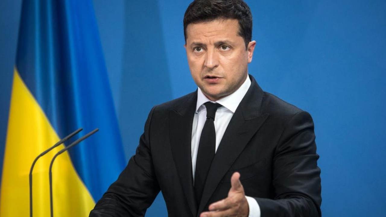Ukraine war: 2024 ఒలింపిక్స్ లో రష్యా అథ్లెట్లు పాల్గొనేందుకు అనుమతి ఇవ్వద్దు: ఉక్రెయిన్ Ukraine war: 2024 ఒలింపిక్స్ లో రష్యా అథ్లెట్లు పాల్గొనేందుకు అనుమతి ఇవ్వద్దు: ఉక్రెయిన్