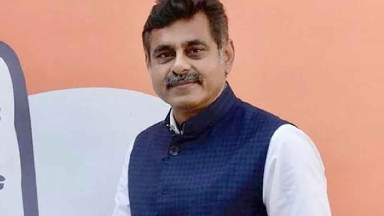 Konda On New Party : తెలంగాణలో కొత్త పార్టీ..? కొండా విశ్వేశ్వర్ రెడ్డి కీలక వ్యాఖ్యలు Konda On New Party : తెలంగాణలో కొత్త పార్టీ..? కొండా విశ్వేశ్వర్ రెడ్డి కీలక వ్యాఖ్యలు
