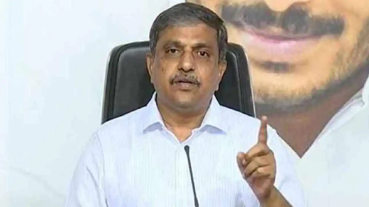 YCP sajjala : చంద్రబాబు, పవన్ కళ్యాణ్ బంధం కొనసాగుతూనే ఉంటుంది-సజ్జల YCP sajjala : చంద్రబాబు, పవన్ కళ్యాణ్ బంధం కొనసాగుతూనే ఉంటుంది-సజ్జల
