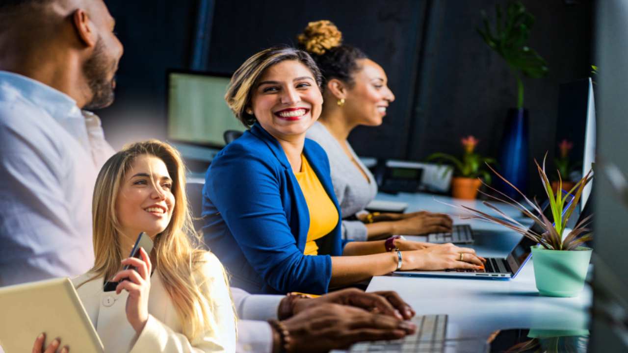 Women Health : మహిళలు ఉద్యోగంతోపాటు ఆరోగ్యం విషయంలోనూ! Women Health : మహిళలు ఉద్యోగంతోపాటు ఆరోగ్యం విషయంలోనూ!