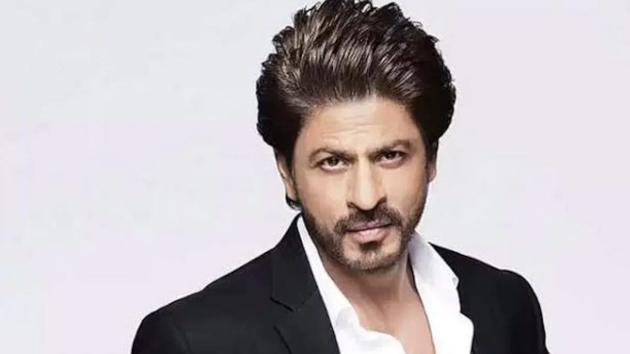 Shah Rukh Khan: 30 ఏళ్ల సినీ కెరీర్లో షారుఖ్ను ‘కింగ్’ ఖాన్ చేసిన డైలాగులు ఇవే! Shah Rukh Khan: 30 ఏళ్ల సినీ కెరీర్లో షారుఖ్ను ‘కింగ్’ ఖాన్ చేసిన డైలాగులు ఇవే!