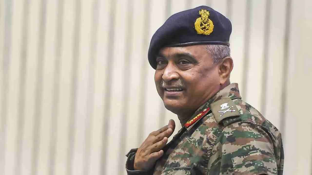 Agnipath: ‘అగ్నిపథ్’పై యువతకు సరైన సమాచారం లేదనుకుంటున్నా: ఆర్మీ చీఫ్ జనరల్ Agnipath: ‘అగ్నిపథ్’పై యువతకు సరైన సమాచారం లేదనుకుంటున్నా: ఆర్మీ చీఫ్ జనరల్