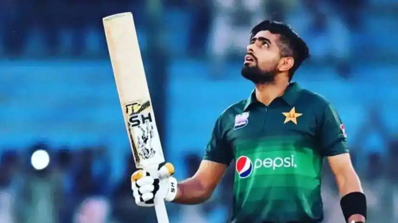 Babar Azam: విరాట్ కోహ్లీని చూసి మా బ్యాట్స్మెన్ నేర్చుకోవాలి: పాకిస్థాన్ సారథి బాబర్ అజాం Babar Azam: విరాట్ కోహ్లీని చూసి మా బ్యాట్స్మెన్ నేర్చుకోవాలి: పాకిస్థాన్ సారథి బాబర్ అజాం