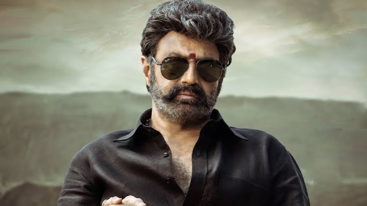 Balakrishna: టాలీవుడ్ హీరోలపై బాలయ్య బాబు ఫ్యాన్స్ ఫైర్.. ఎందుకంటే? Balakrishna: టాలీవుడ్ హీరోలపై బాలయ్య బాబు ఫ్యాన్స్ ఫైర్.. ఎందుకంటే?