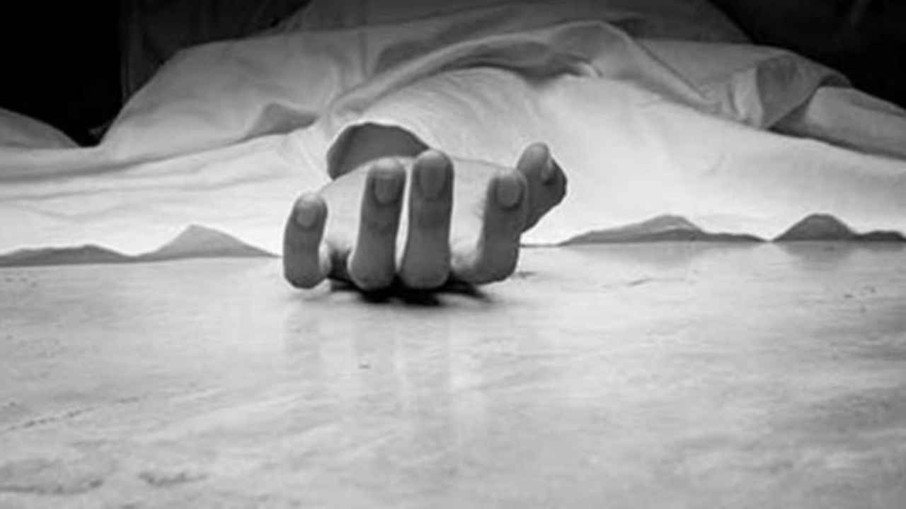 Illegal affair: నీ భార్య నాతో ఏం చేస్తుందో చూడంటూ భర్తకు వీడియో.. పోలీస్ ఎంట్రీతో.. Illegal affair: నీ భార్య నాతో ఏం చేస్తుందో చూడంటూ భర్తకు వీడియో.. పోలీస్ ఎంట్రీతో..