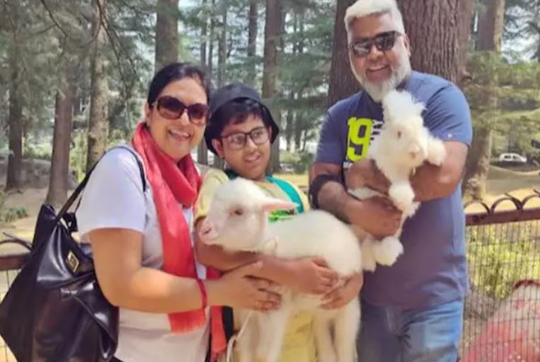 Himachal Pradesh : బర్త్ డే గిఫ్ట్ అదిరింది.. భార్యకు చంద్రుడుపై స్థలం కొన్న భర్త Himachal Pradesh : బర్త్ డే గిఫ్ట్ అదిరింది.. భార్యకు చంద్రుడుపై స్థలం కొన్న భర్త