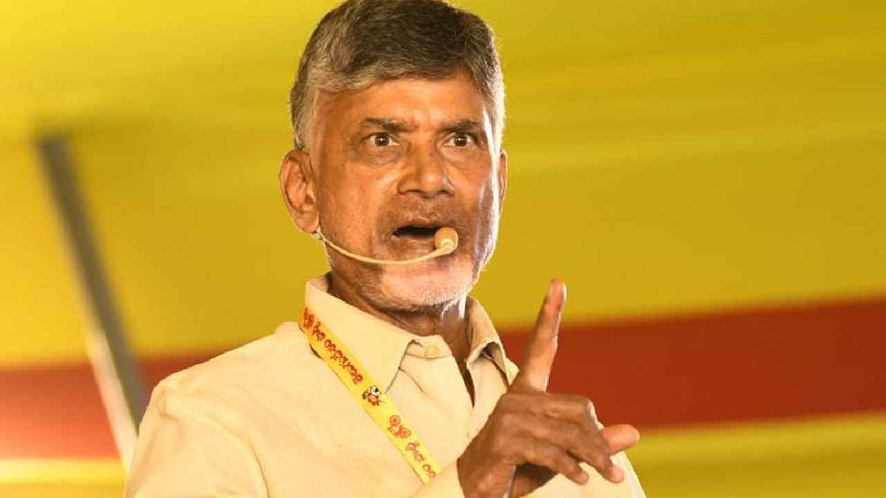 Chandrababu On Palnadu Murders : పల్నాడులో హత్యల వెనుక ఎమ్మెల్యే హస్తం-చంద్రబాబు సంచలన ఆరోపణలు Chandrababu On Palnadu Murders : పల్నాడులో హత్యల వెనుక ఎమ్మెల్యే హస్తం-చంద్రబాబు సంచలన ఆరోపణలు