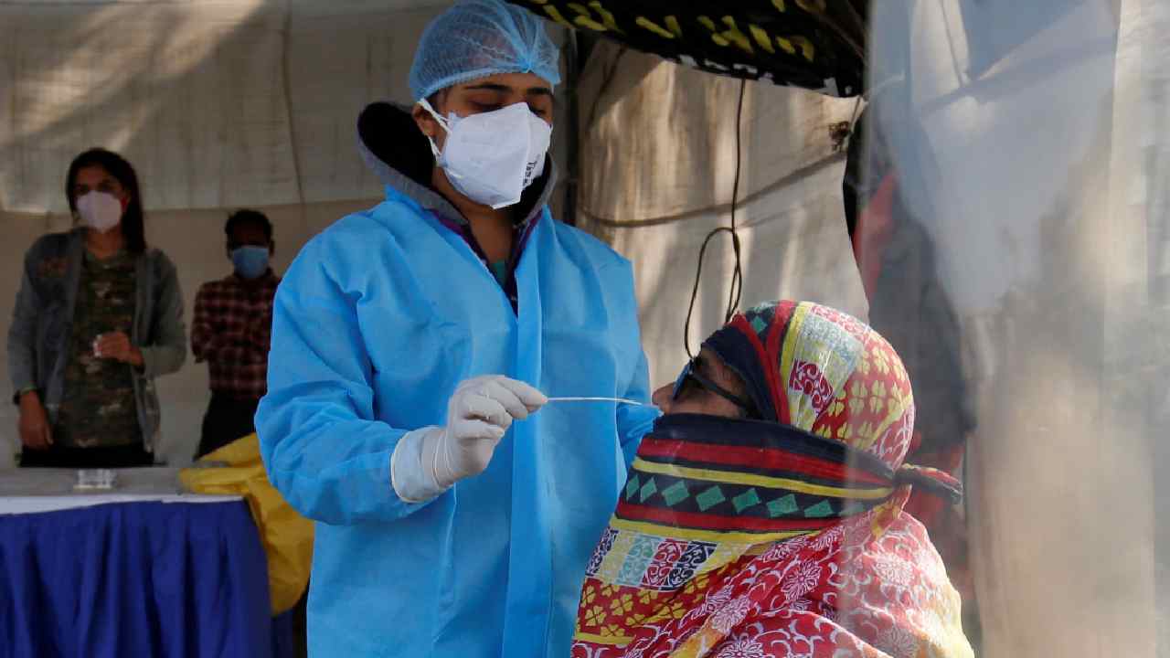 Covid Cases: ఇండియాలో లక్ష దాటిన కరోనా కేసులు.. 110 దేశాల్లో విజృంభణ Covid Cases: ఇండియాలో లక్ష దాటిన కరోనా కేసులు.. 110 దేశాల్లో విజృంభణ