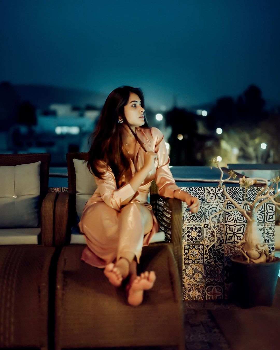 Divi Vadthya Photoshoot in Night wear                 Pc@Instagram