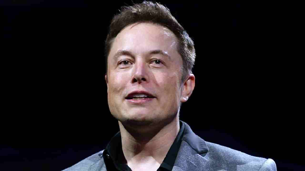 Elon Musk: టెస్లాలో పది శాతం ఉద్యోగాల కోత అవసరం: ఎలన్ మస్క్ Elon Musk: టెస్లాలో పది శాతం ఉద్యోగాల కోత అవసరం: ఎలన్ మస్క్