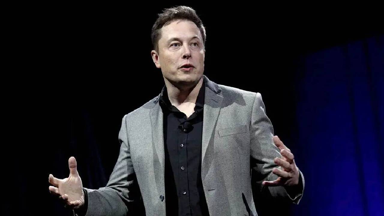 Elon Musk: పేరు మార్చుకునేందుకు పిటిషన్ వేసిన మస్క్ ట్రాన్స్జెండర్ కూతురు Elon Musk: పేరు మార్చుకునేందుకు పిటిషన్ వేసిన మస్క్ ట్రాన్స్జెండర్ కూతురు