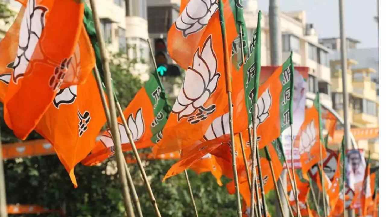 Ghmc Corporators: జీహెచ్ఎంసీ బీజేపీ కార్పొరేటర్లకు ప్రధాని పిలుపు Ghmc Corporators: జీహెచ్ఎంసీ బీజేపీ కార్పొరేటర్లకు ప్రధాని పిలుపు