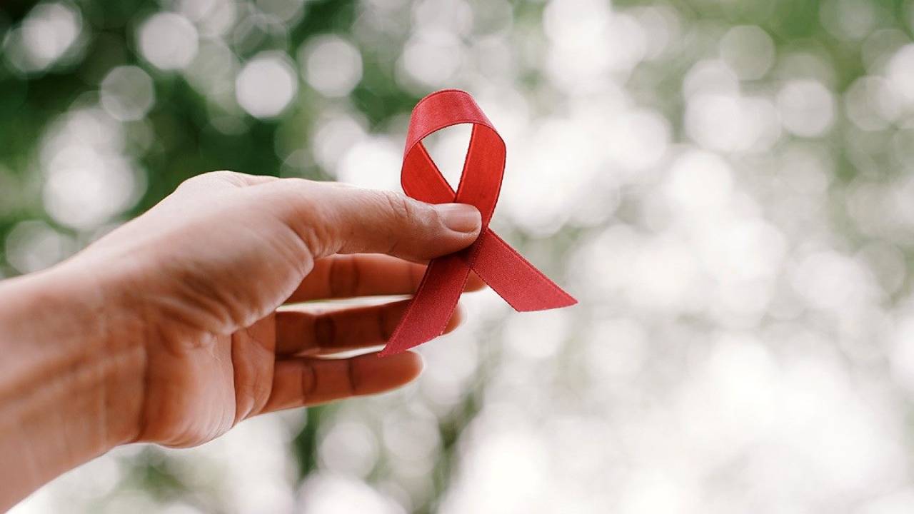 HIV-AIDS: హెచ్ఐవీకి చికిత్స.. కనుగొన్న శాస్త్రవేత్తలు HIV-AIDS: హెచ్ఐవీకి చికిత్స.. కనుగొన్న శాస్త్రవేత్తలు