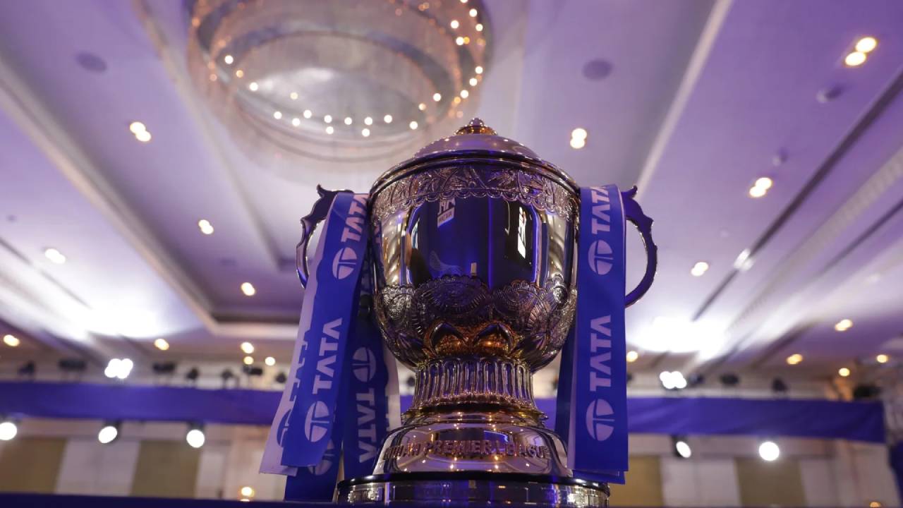IPL 2023: రూ.43వేల కోట్లు దాటిన టెలికాస్టింగ్ హక్కుల ధర IPL 2023: రూ.43వేల కోట్లు దాటిన టెలికాస్టింగ్ హక్కుల ధర