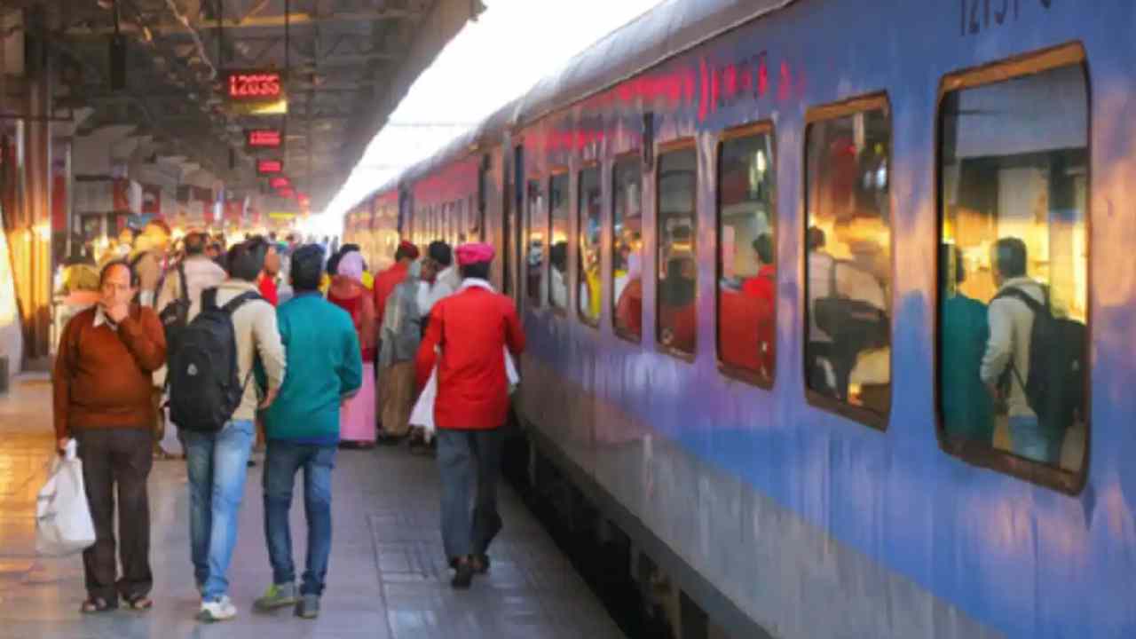 IRCTC: ఇకపై బ్రేక్ఫాస్ట్, లంచ్, డిన్నర్ ధరలు పెరగనున్నాయ్ IRCTC: ఇకపై బ్రేక్ఫాస్ట్, లంచ్, డిన్నర్ ధరలు పెరగనున్నాయ్
