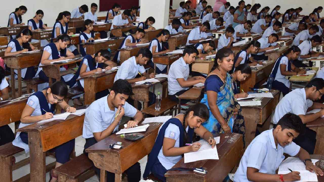 Intermediate Results: రేపే తెలంగాణ ఇంటర్ ఫలితాలు Intermediate Results: రేపే తెలంగాణ ఇంటర్ ఫలితాలు
