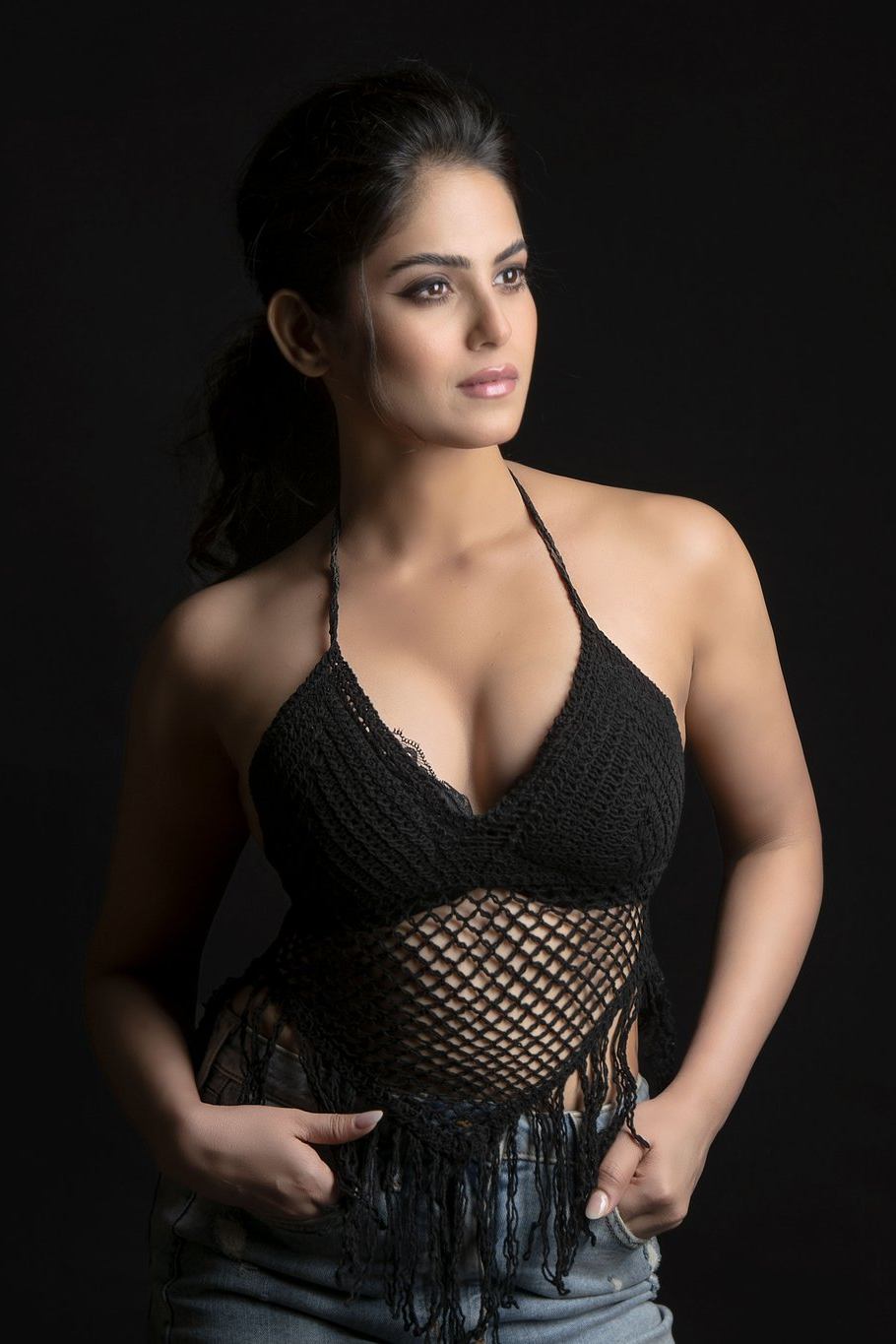 Naina Ganguly Latest Hot Photos Goes Viral003