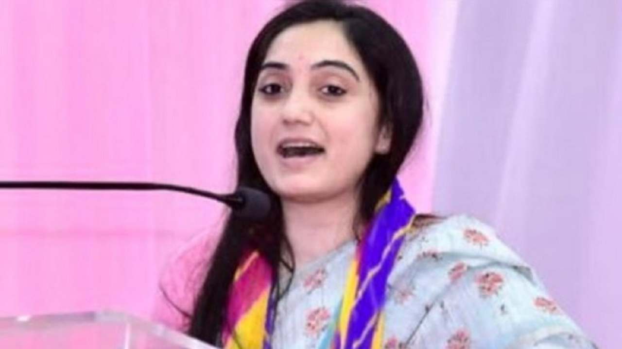 Nupur Sharma: నుపుర్ శర్మకు భద్రత.. ముంబ్రా పోలీసుల సమన్లు Nupur Sharma: నుపుర్ శర్మకు భద్రత.. ముంబ్రా పోలీసుల సమన్లు