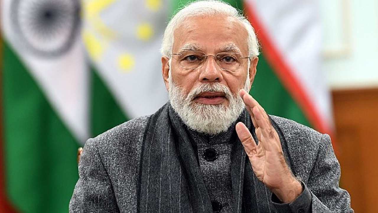 PM Modi: త్రివిధ దళాధిపతులతో రేపు మోదీ భేటీ PM Modi: త్రివిధ దళాధిపతులతో రేపు మోదీ భేటీ