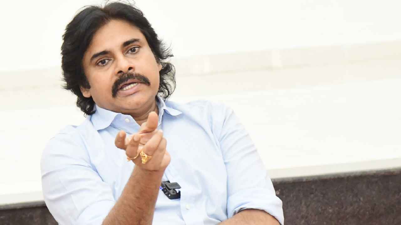 Pawan Kalyan Warns : ప్రభుత్వాలు మారతాయి.. గుర్తు పెట్టుకోండి- పవన్ వార్నింగ్ Pawan Kalyan Warns : ప్రభుత్వాలు మారతాయి.. గుర్తు పెట్టుకోండి- పవన్ వార్నింగ్