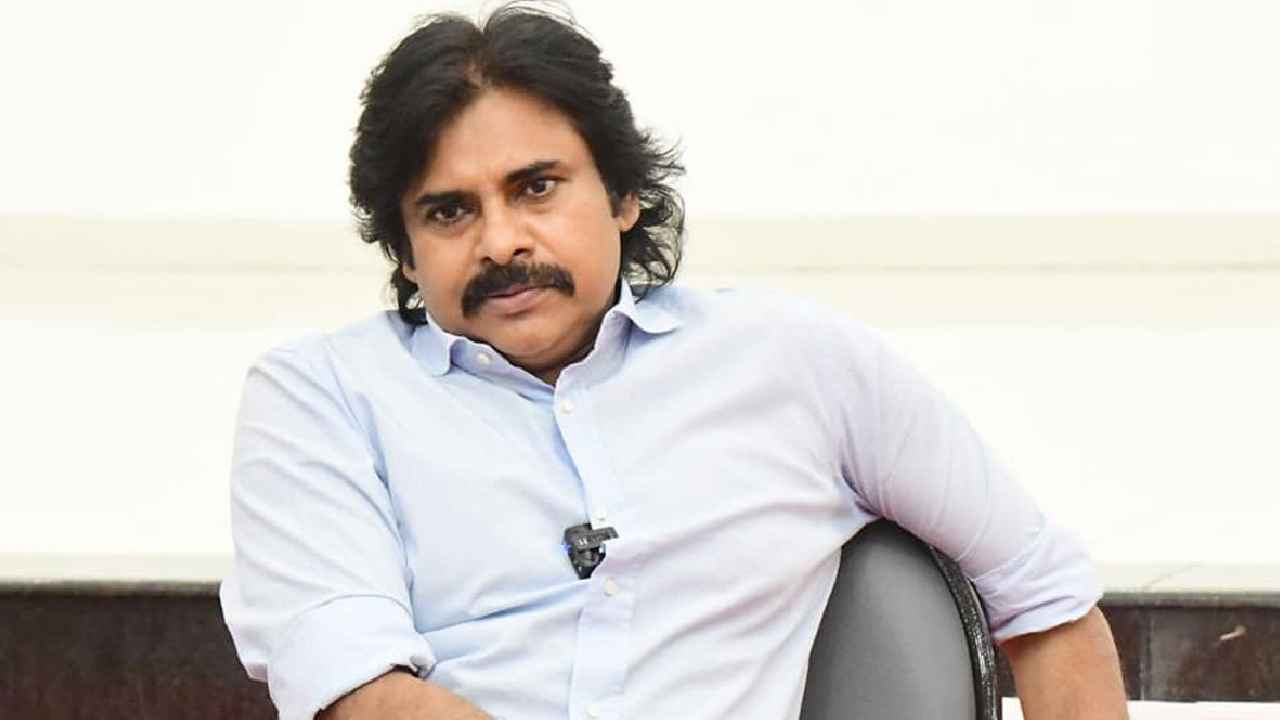 Pawan On Caste Politics : మనం తగ్గింది చాలు, ఇక వాళ్లే తగ్గాలి.. కులాల ఐక్యత ఉండాలి-పవన్ కల్యాణ్ Pawan On Caste Politics : మనం తగ్గింది చాలు, ఇక వాళ్లే తగ్గాలి.. కులాల ఐక్యత ఉండాలి-పవన్ కల్యాణ్