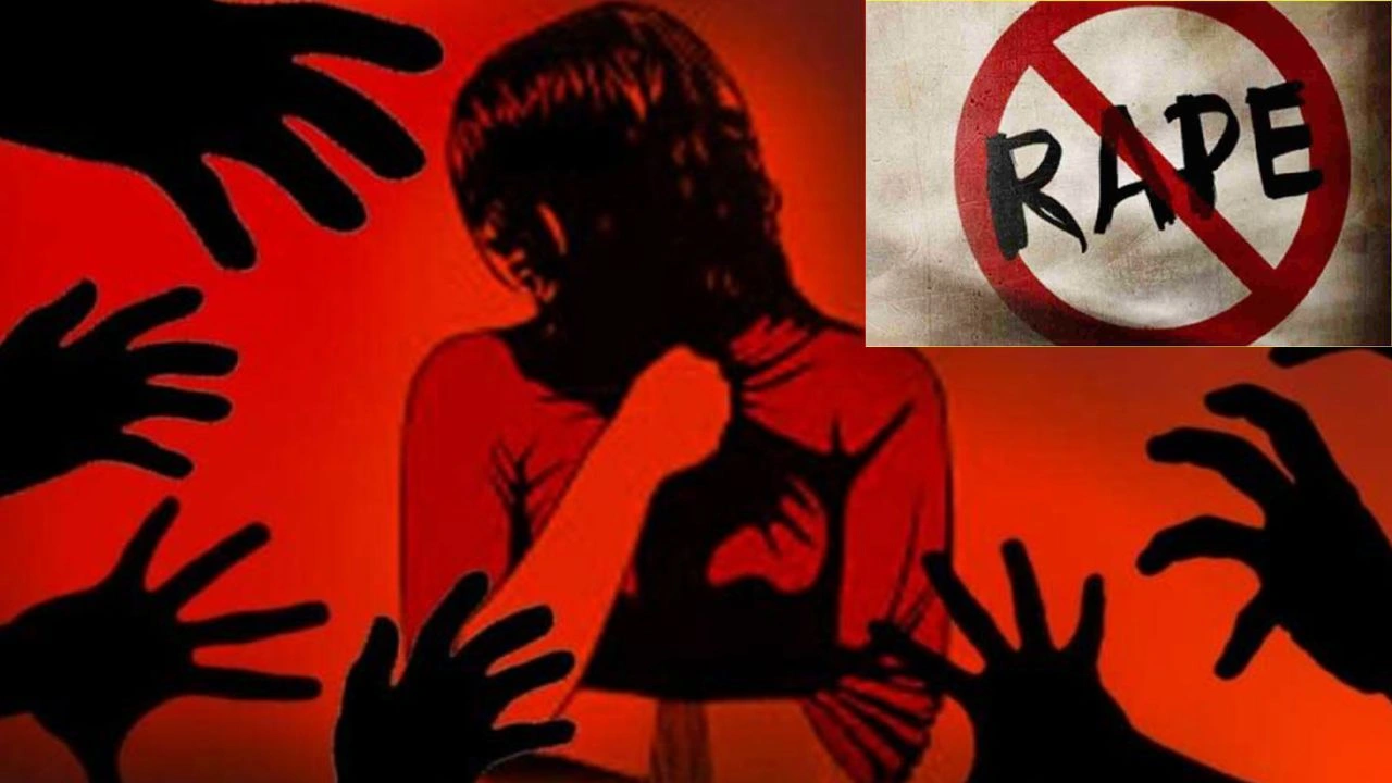 Pregnant Woman Raped : పాకిస్తాన్ లో దారుణం..భర్తను కట్టేసి నిండు గర్భిణిపై ఐదుగురు అత్యాచారం Pregnant Woman Raped : పాకిస్తాన్ లో దారుణం..భర్తను కట్టేసి నిండు గర్భిణిపై ఐదుగురు అత్యాచారం