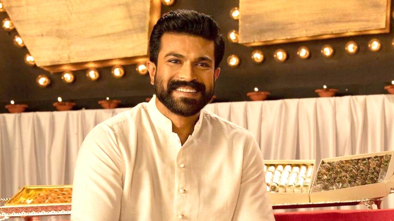 Ram Charan: బాలీవుడ్లో చరణ్ సెన్సేషన్ క్రియేట్ చేస్తాడా..? Ram Charan: బాలీవుడ్లో చరణ్ సెన్సేషన్ క్రియేట్ చేస్తాడా..?