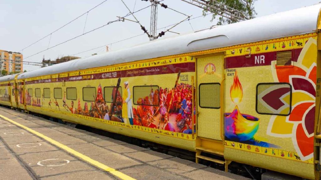 Shri Ramayana Yatra Train (3)