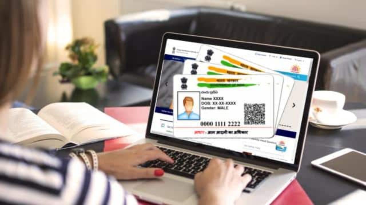 Soon You Will Be Able To Update Aadhaar Details Sitting At Home (1)