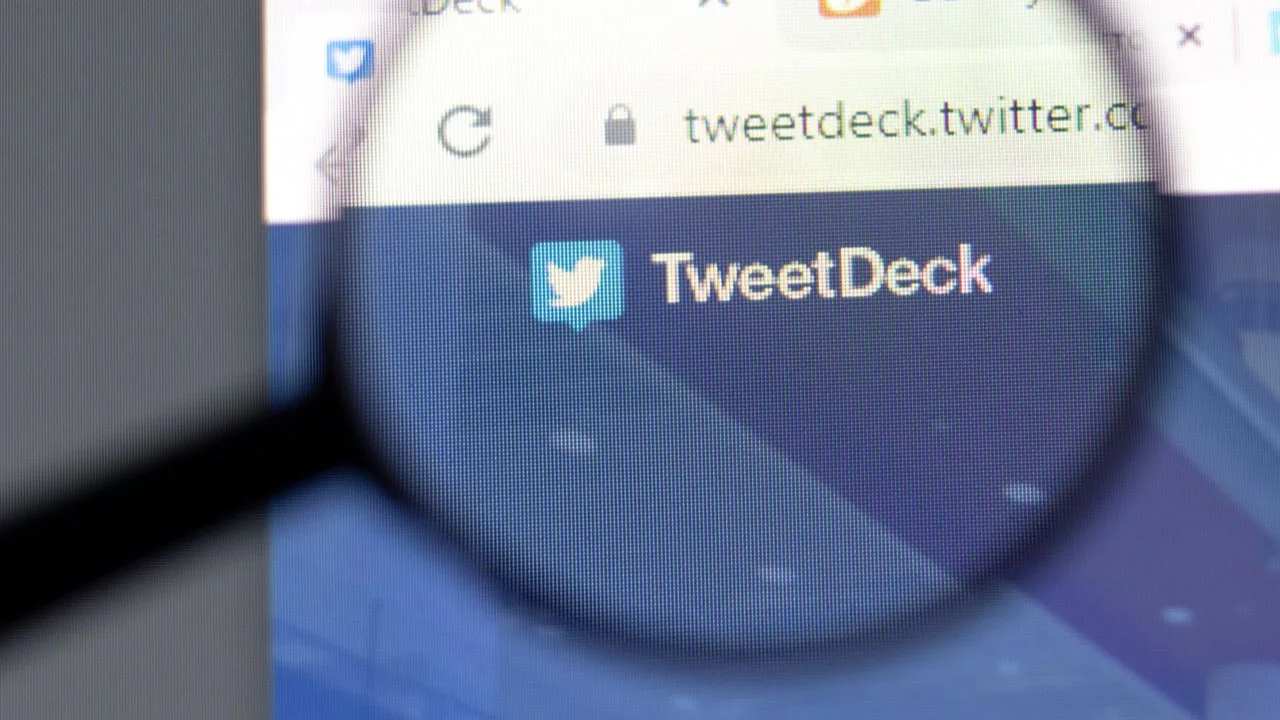 TweetDeck : జూలై 1 నుంచి ఆ సిస్టమ్స్లో TweetDeck పనిచేయదు.. ఎందుకంటే? TweetDeck : జూలై 1 నుంచి ఆ సిస్టమ్స్లో TweetDeck పనిచేయదు.. ఎందుకంటే?