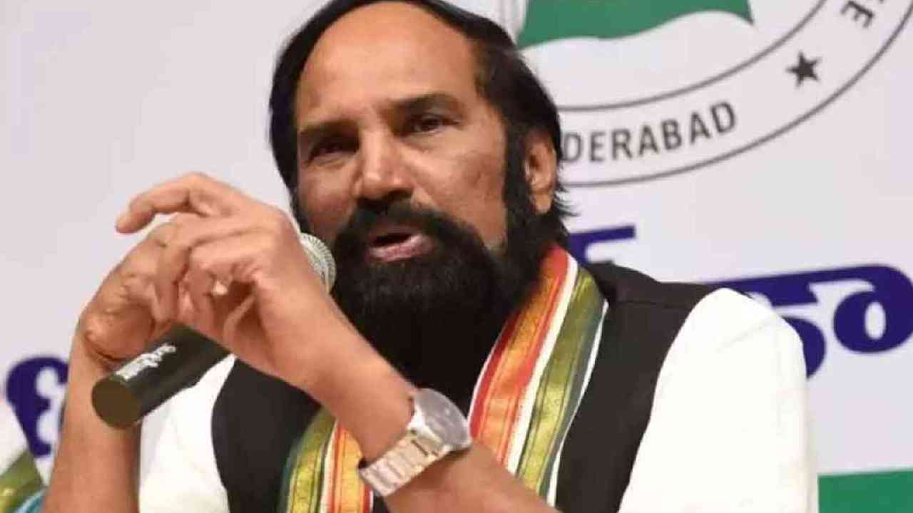 Uttam Kumar Reddy: కేసీఆర్కు బీజేపీతో రహస్య ఒప్పందం: ఉత్తమ్ కుమార్ రెడ్డి Uttam Kumar Reddy: కేసీఆర్కు బీజేపీతో రహస్య ఒప్పందం: ఉత్తమ్ కుమార్ రెడ్డి