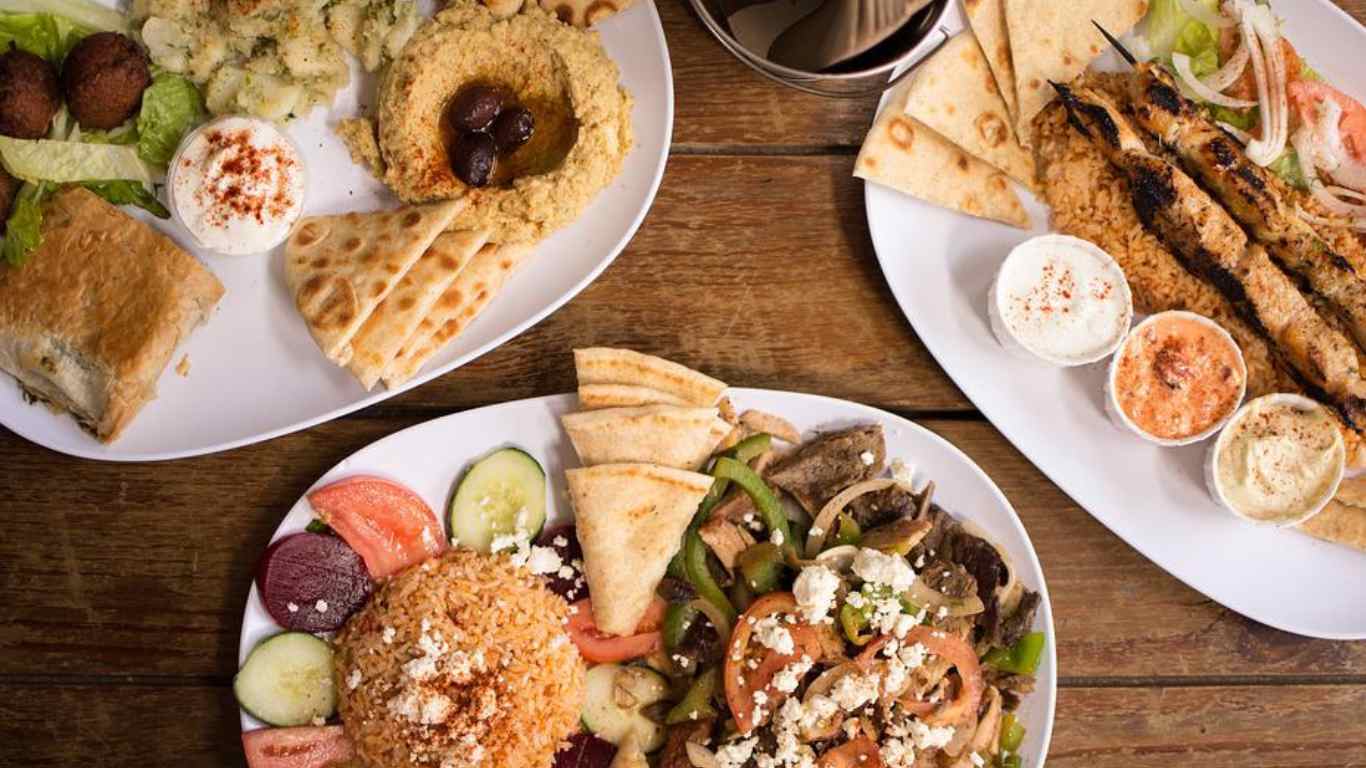 Food Combinations: ఈ కాంబినేషన్ ఆహార పదార్థాలు అస్సలు తీసుకోవద్దు Food Combinations: ఈ కాంబినేషన్ ఆహార పదార్థాలు అస్సలు తీసుకోవద్దు