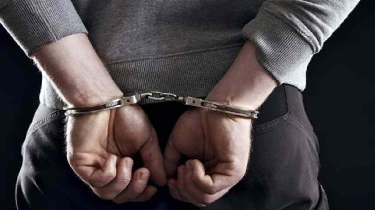 Jubilee Hills Gang Rape Case : జూబ్లీహిల్స్ గ్యాంగ్ రేప్ కేస్ : మరో బాలికపైనా వేధింపులు Jubilee Hills Gang Rape Case : జూబ్లీహిల్స్ గ్యాంగ్ రేప్ కేస్ : మరో బాలికపైనా వేధింపులు