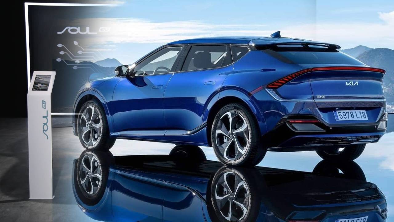 Kia EV Car: కియా.. వచ్చేసిందయా, 60 సరికొత్త ఫీచర్స్తో.. Kia EV Car: కియా.. వచ్చేసిందయా, 60 సరికొత్త ఫీచర్స్తో..