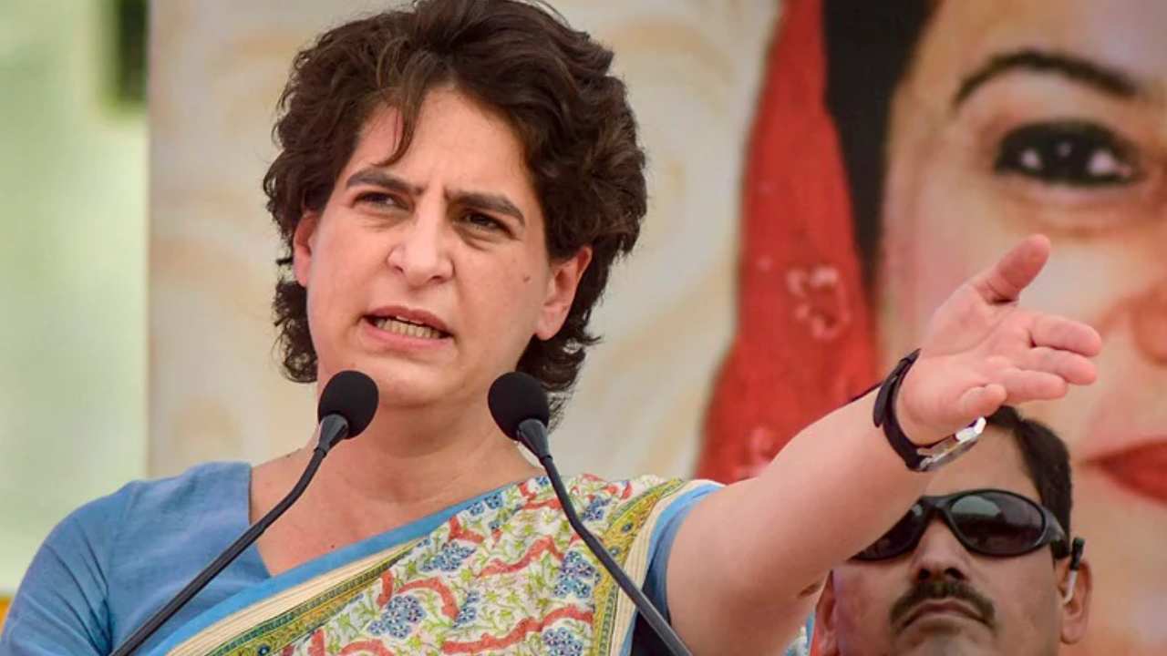 Priyanka Gandhi: యువత బాధను అర్థం చేసుకోండి.. గతంలో నేను లేఖ రాసినా ప్రభుత్వం పట్టించుకోలేదు.. Priyanka Gandhi: యువత బాధను అర్థం చేసుకోండి.. గతంలో నేను లేఖ రాసినా ప్రభుత్వం పట్టించుకోలేదు..
