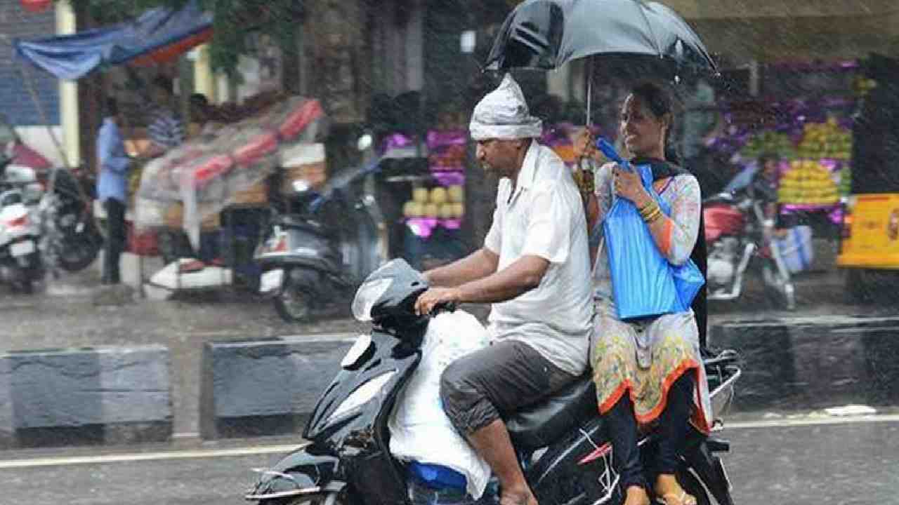Weather Forecast : తెలంగాణలోని ఆ జిల్లాల్లో వడగాలులు, కొన్నిచోట్ల వర్షాలు Weather Forecast : తెలంగాణలోని ఆ జిల్లాల్లో వడగాలులు, కొన్నిచోట్ల వర్షాలు