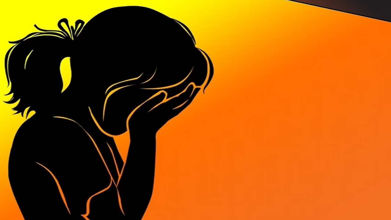 Jubilee Hills Rape Case: ఇంటిదగ్గర దింపుతామని.. ట్రాప్ చేసి.. బాధితురాలు వెల్లడి Jubilee Hills Rape Case: ఇంటిదగ్గర దింపుతామని.. ట్రాప్ చేసి.. బాధితురాలు వెల్లడి