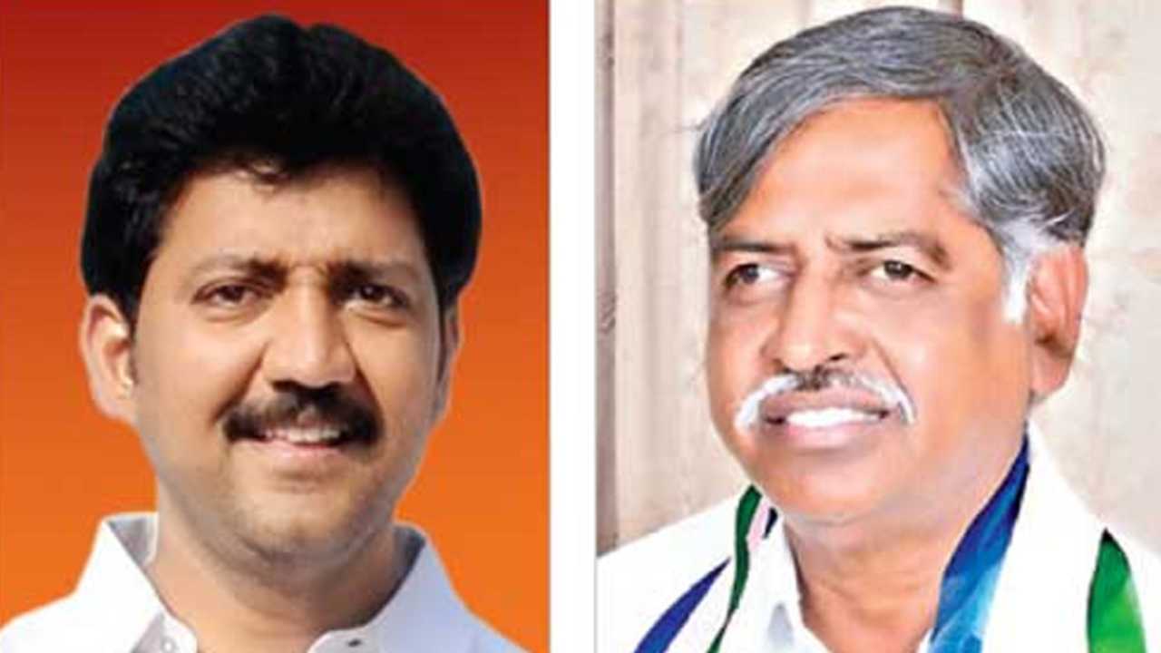 ysrcp: గన్నవరంలో వైసీపీ నేతల మధ్య ఆధిపత్య పోరు.. వల్లభనేని వంశీపై దుట్టా రామచంద్రరావు తీవ్ర వ్యాఖ్యలు ysrcp: గన్నవరంలో వైసీపీ నేతల మధ్య ఆధిపత్య పోరు.. వల్లభనేని వంశీపై దుట్టా రామచంద్రరావు తీవ్ర వ్యాఖ్యలు