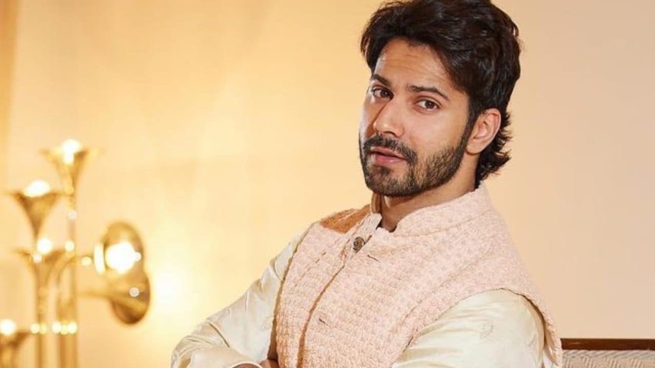 Varun Dhawan : సౌత్ దర్శకులని ఆకాశానికెత్తేసిన బాలీవుడ్ యువ హీరో.. Varun Dhawan : సౌత్ దర్శకులని ఆకాశానికెత్తేసిన బాలీవుడ్ యువ హీరో..