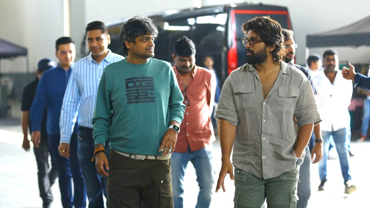 Allu Arjun: మరో యాడ్ షూటింగ్లో బిజీగా బన్నీ Allu Arjun: మరో యాడ్ షూటింగ్లో బిజీగా బన్నీ