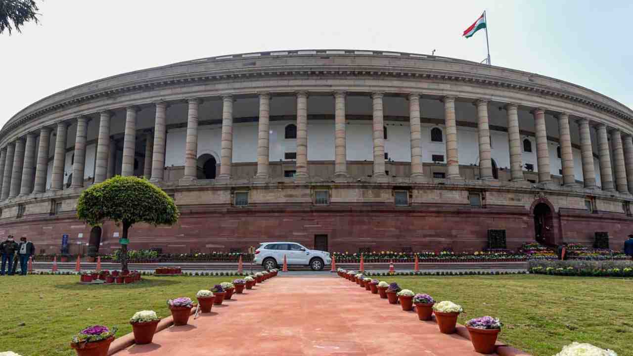 BJP: ఉప రాష్ట్రపతి ఎన్నిక.. బీజేపీకే మెజారిటీ BJP: ఉప రాష్ట్రపతి ఎన్నిక.. బీజేపీకే మెజారిటీ