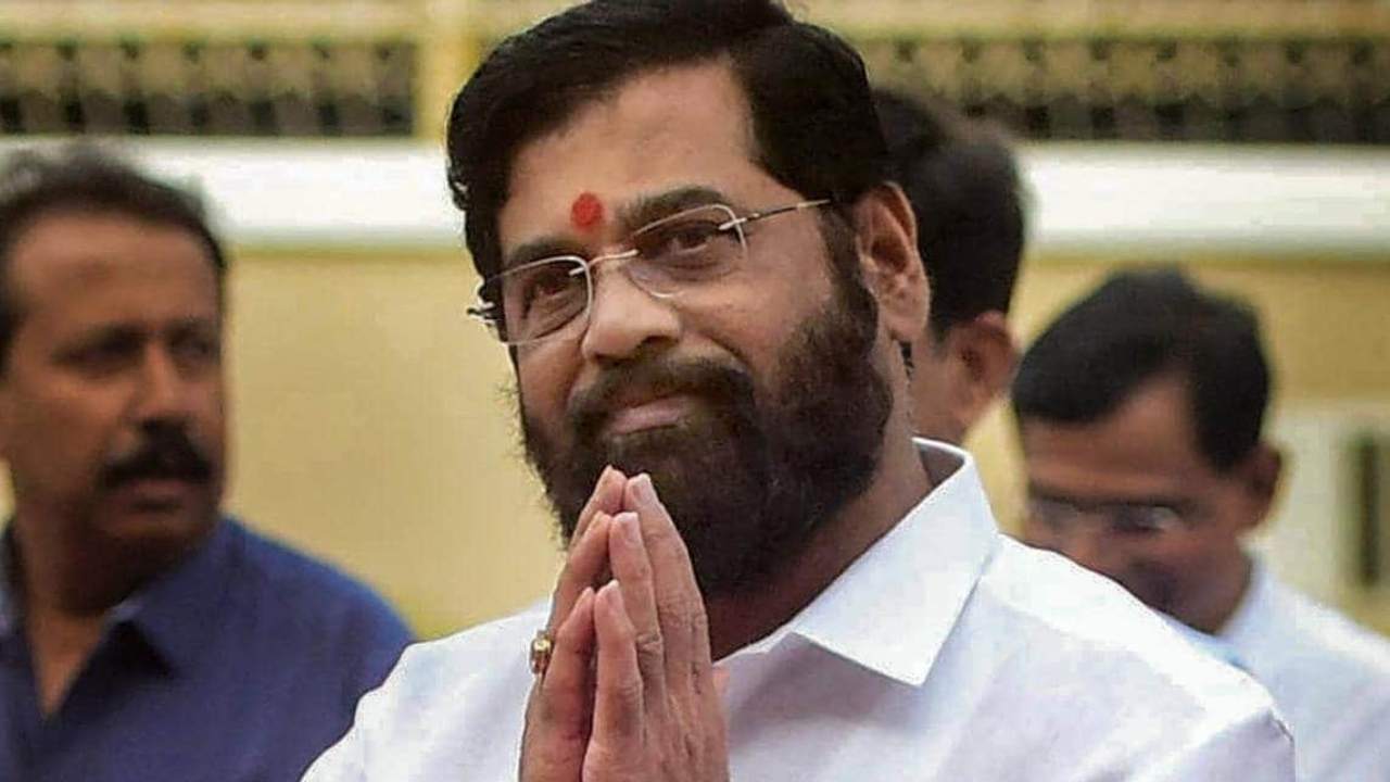 Eknath Shinde: షిండేకు ఆటోవాలాల మద్దతు.. ఉద్ధవ్కు కౌంటర్ Eknath Shinde: షిండేకు ఆటోవాలాల మద్దతు.. ఉద్ధవ్కు కౌంటర్