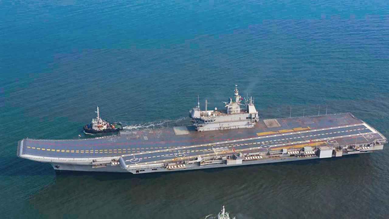 INS Vikrant: ఆగష్టులో ఐఎన్ఎస్ విక్రాంత్ ప్రారంభం.. చైనాకు ధీటుగా నిలవనున్న నౌక INS Vikrant: ఆగష్టులో ఐఎన్ఎస్ విక్రాంత్ ప్రారంభం.. చైనాకు ధీటుగా నిలవనున్న నౌక