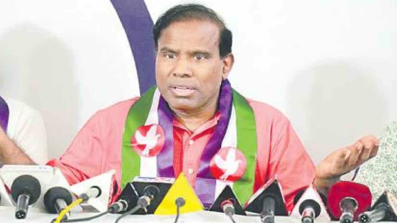 KA Paul Dharna : కేఏ పాల్ దూకుడు.. రేపు జంతర్ మంతర్లో ధర్నా.. కేసీఆర్, జగన్కు ఆహ్వానం KA Paul Dharna : కేఏ పాల్ దూకుడు.. రేపు జంతర్ మంతర్లో ధర్నా.. కేసీఆర్, జగన్కు ఆహ్వానం