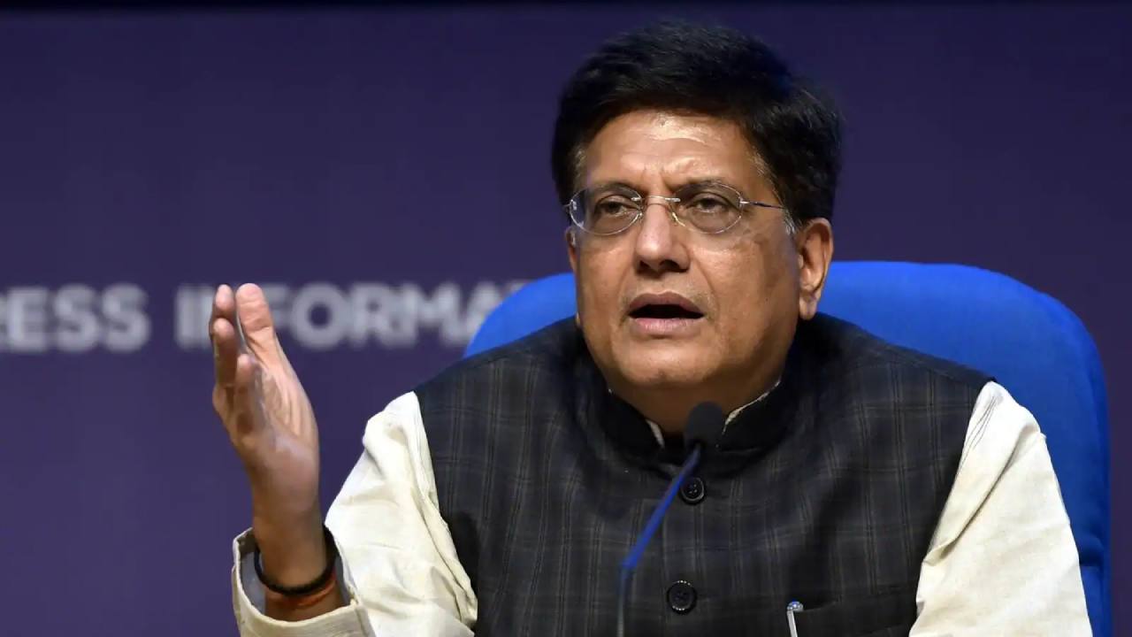 Piyush Goyal: ధాన్యం సేకరణపై తెలంగాణ ప్రభుత్వం రాజకీయం చేస్తోంది: కేంద్ర మంత్రి పియూష్ గోయల్ Piyush Goyal: ధాన్యం సేకరణపై తెలంగాణ ప్రభుత్వం రాజకీయం చేస్తోంది: కేంద్ర మంత్రి పియూష్ గోయల్