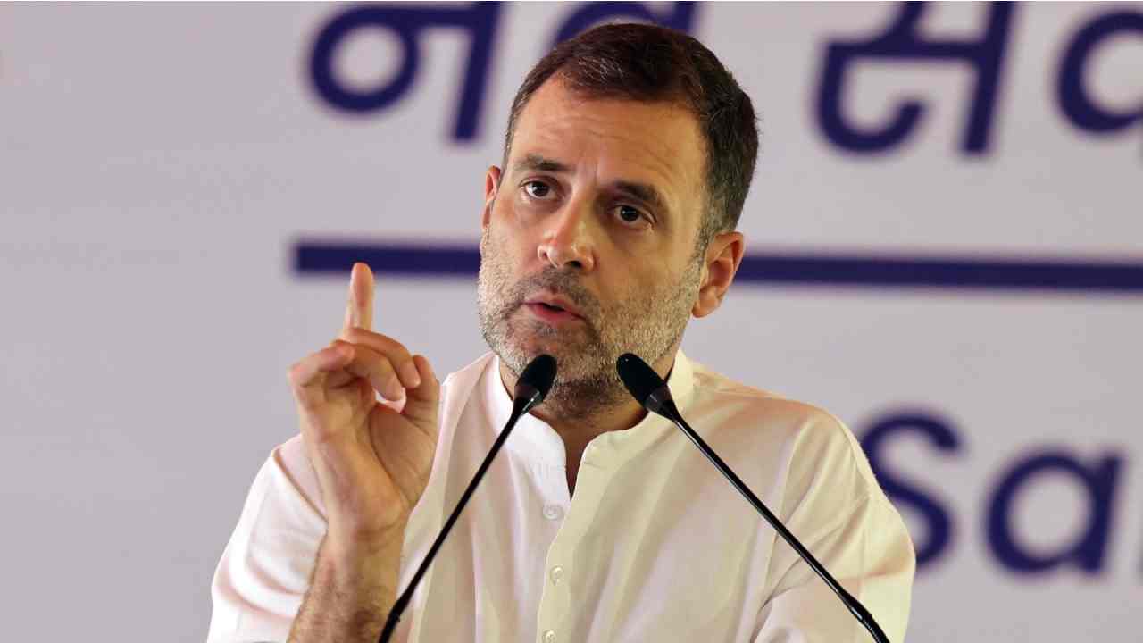 Rahul Gandhi: ఎన్డీయే అంటే ‘నో డాటా అవైలబుల్’.. కేంద్రంపై రాహుల్ సెటైర్లు Rahul Gandhi: ఎన్డీయే అంటే ‘నో డాటా అవైలబుల్’.. కేంద్రంపై రాహుల్ సెటైర్లు