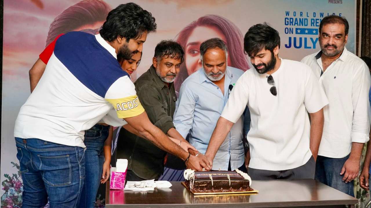 The Warrior: ‘ది వారియర్’ సక్సెస్ సెలబ్రేషన్స్.. ఫోటోలు!