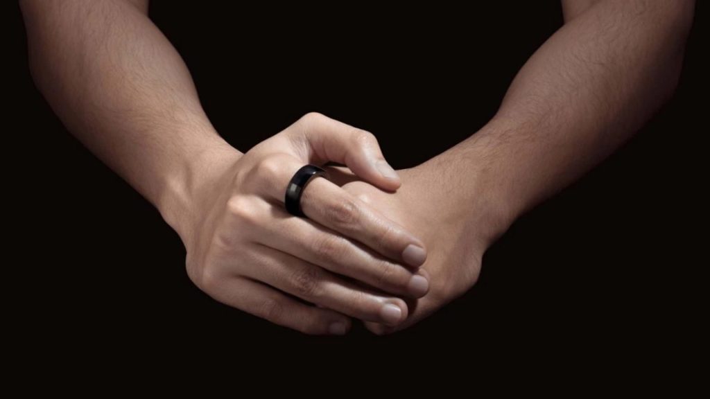 Ultrahuman Ring Looks Like A Usual Ring But Tracks Your Metabolic Health In Real Time (1)