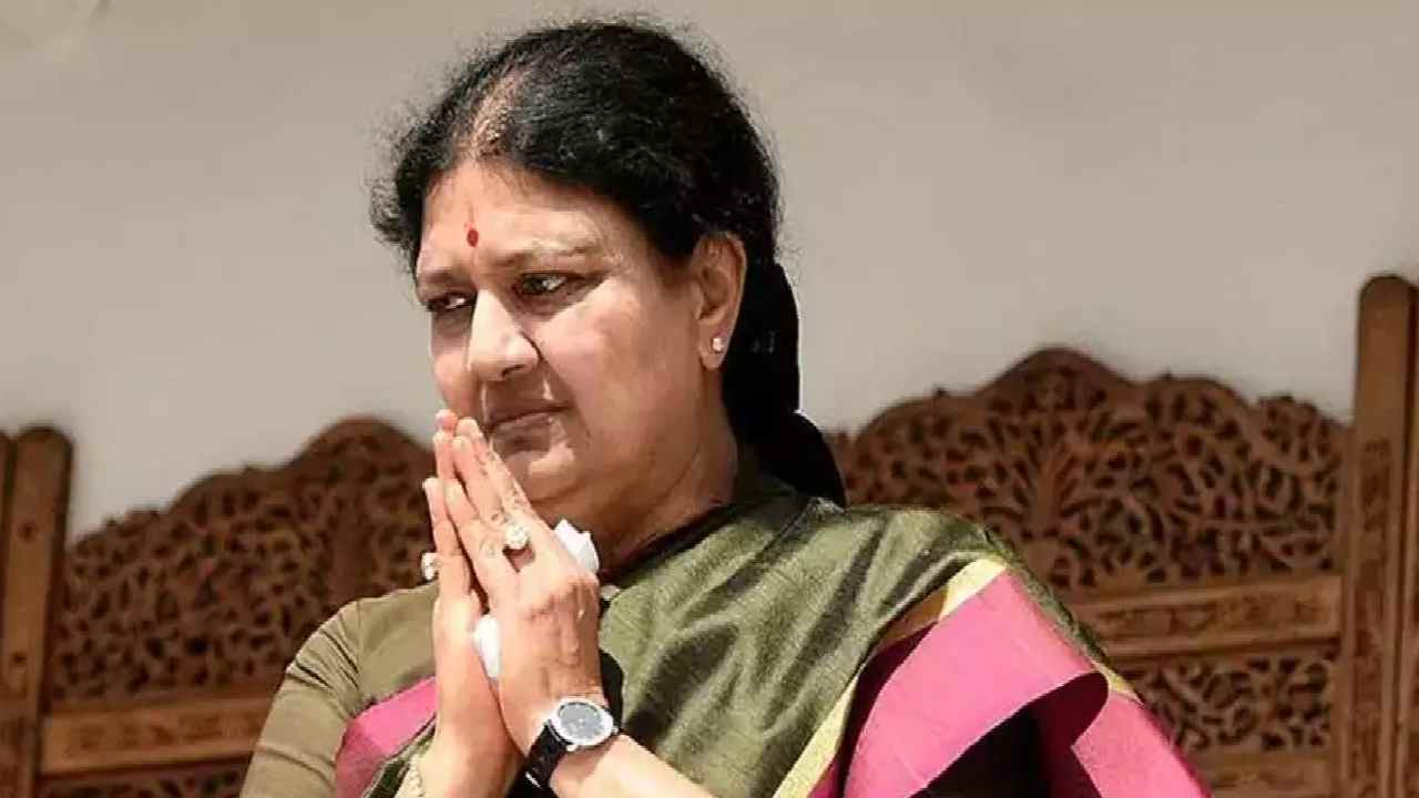 Sasikala : శశికళకు షాక్…బినామీ ఆసల్తు జప్తు చేసిన ఆదాయపన్ను శాఖ Sasikala : శశికళకు షాక్…బినామీ ఆసల్తు జప్తు చేసిన ఆదాయపన్ను శాఖ